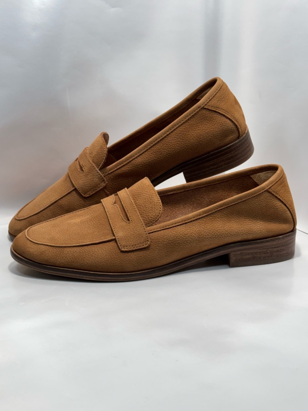 Lucky Brand Women's Size 9M Parmin Pinto/Acacia Nubuck Leather Penny Loafers